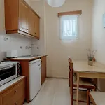 Serenity House Apartment *