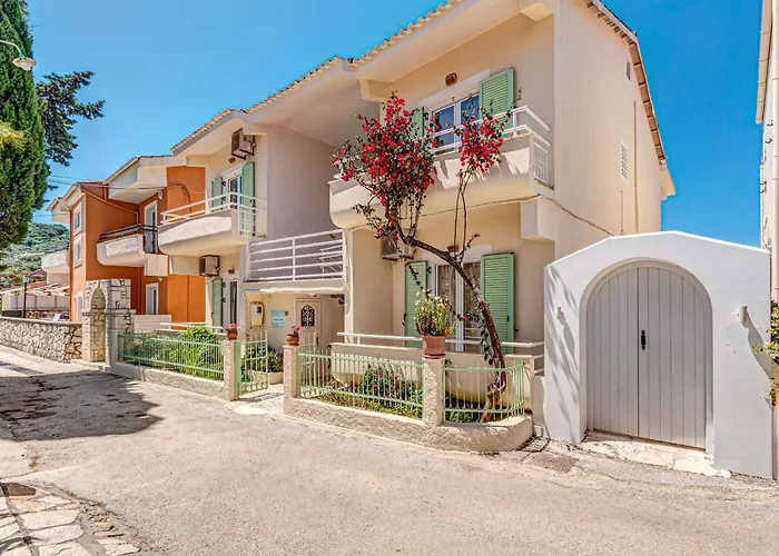 Serenity House דירה